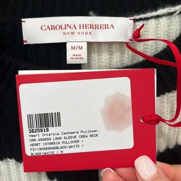 Carolina Herrera | NWT Black and White Heart Intarsia Cashmere Sweater - Medium - Picture 6 of 11